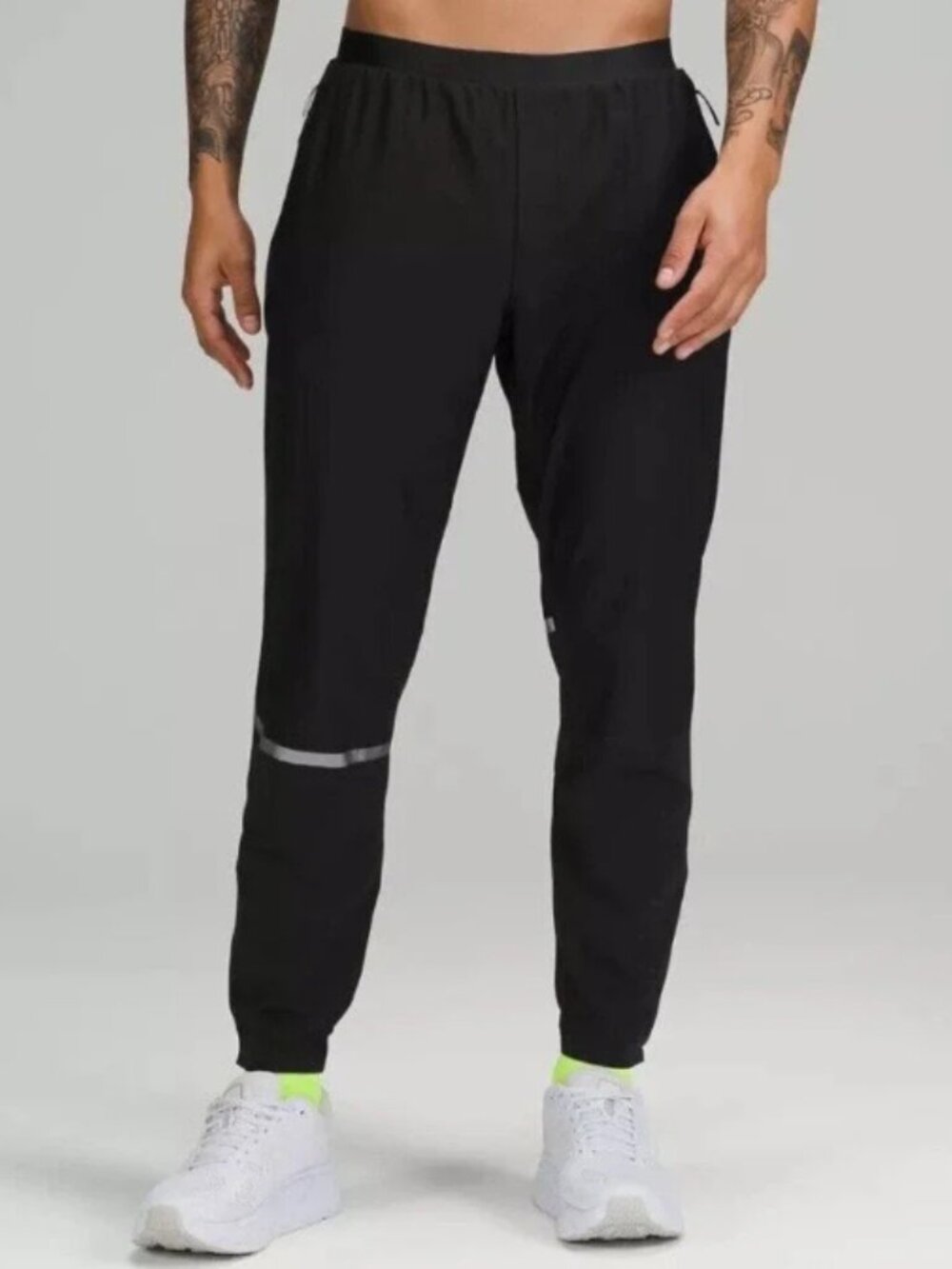 Lululemon Reflective Running Joggers, Tapered Leg, Zipper at Calves - Men Small
